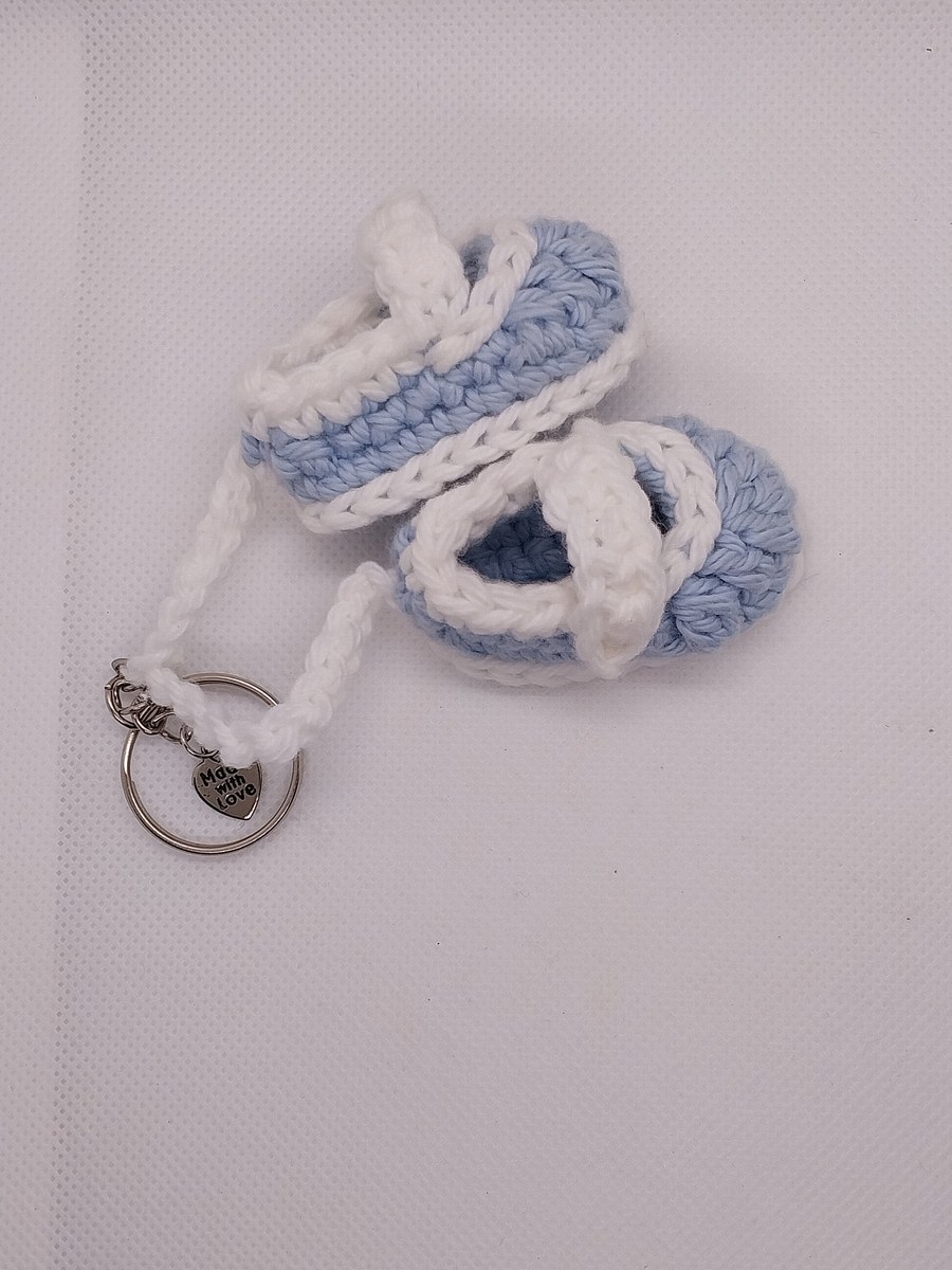 Tiny Toes Keepsake: Baby Shoe Keychain, view 6