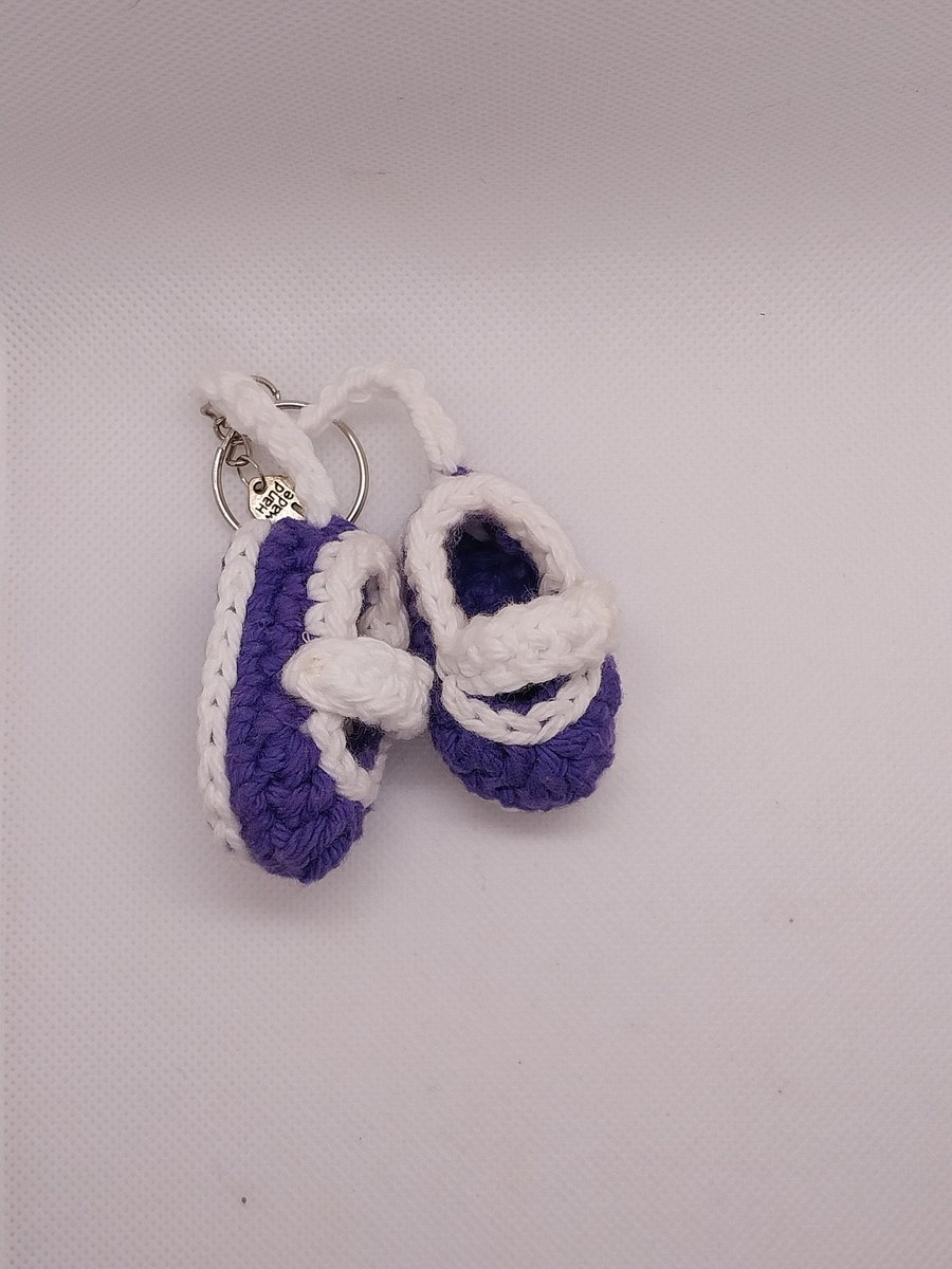 Tiny Toes Keepsake: Baby Shoe Keychain, view 7