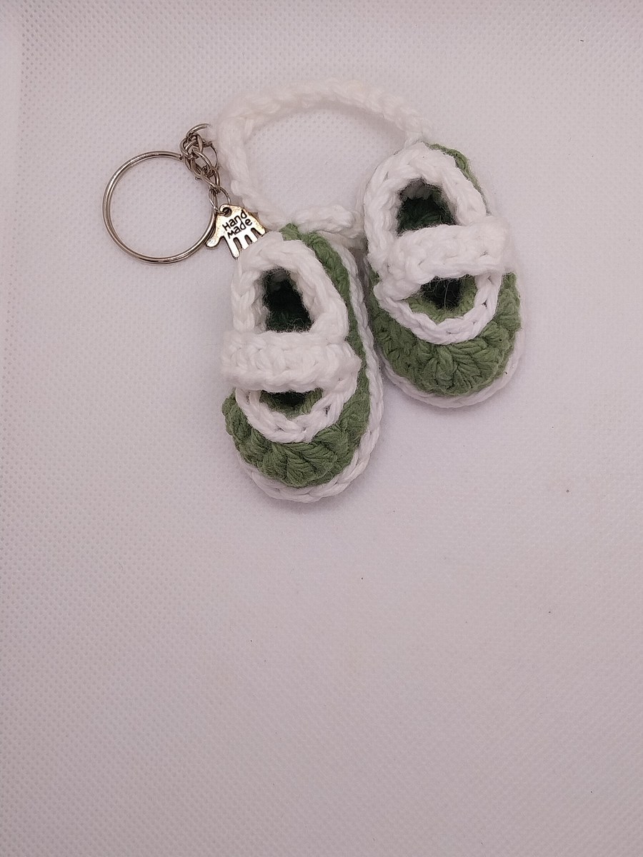 Tiny Toes Keepsake: Baby Shoe Keychain, view 9