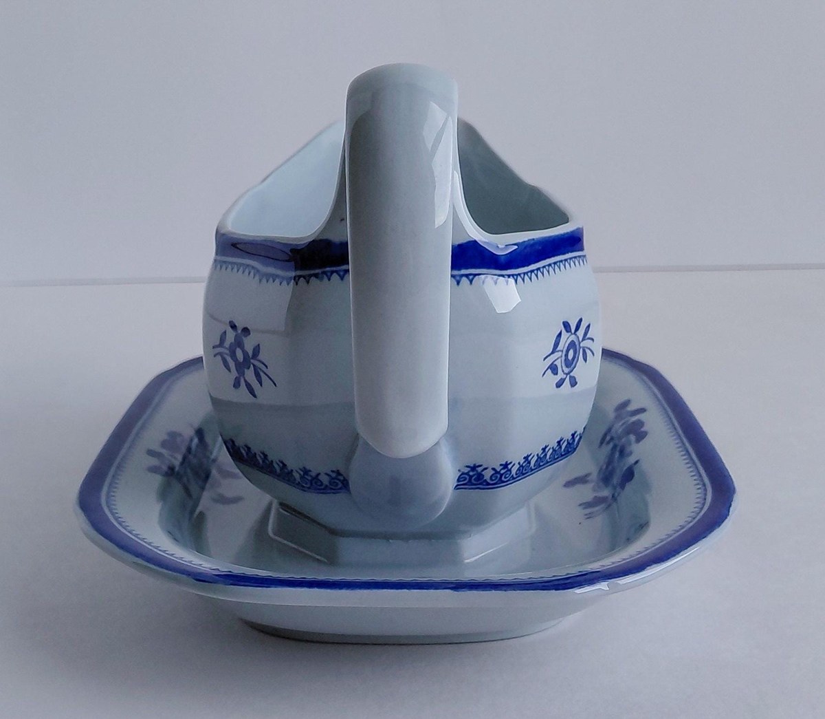 Vintage Spode Gloucester Blue Gravy Boat England Blue White Transferware Attached Underplate Chinoiserie Serving Piece, view 5