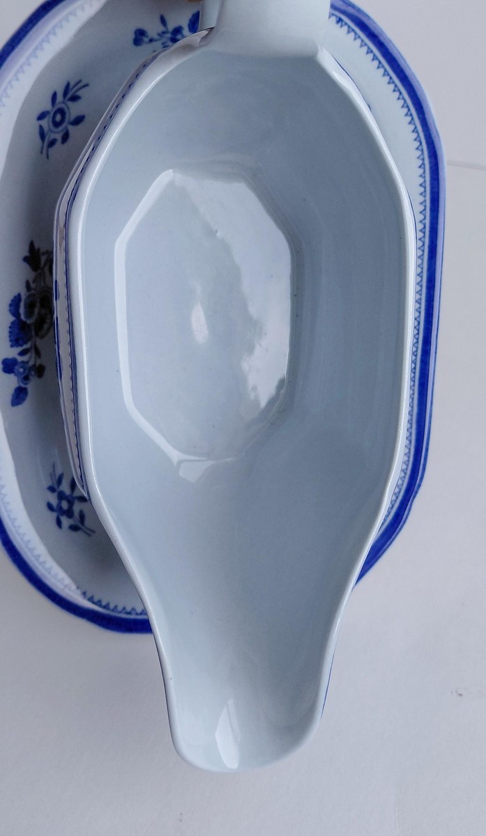 Vintage Spode Gloucester Blue Gravy Boat England Blue White Transferware Attached Underplate Chinoiserie Serving Piece, view 8