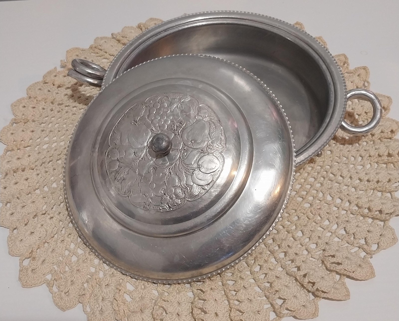 Vintage Cromwell Aluminum Serving Bowl with Lid: Hand Wrought Fruit Motif