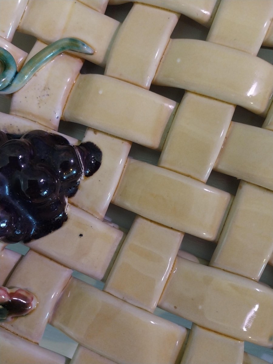 Vintage Ceramic Grape Platter: Basket Weave Tray with Green Ruffle Edge, view 9