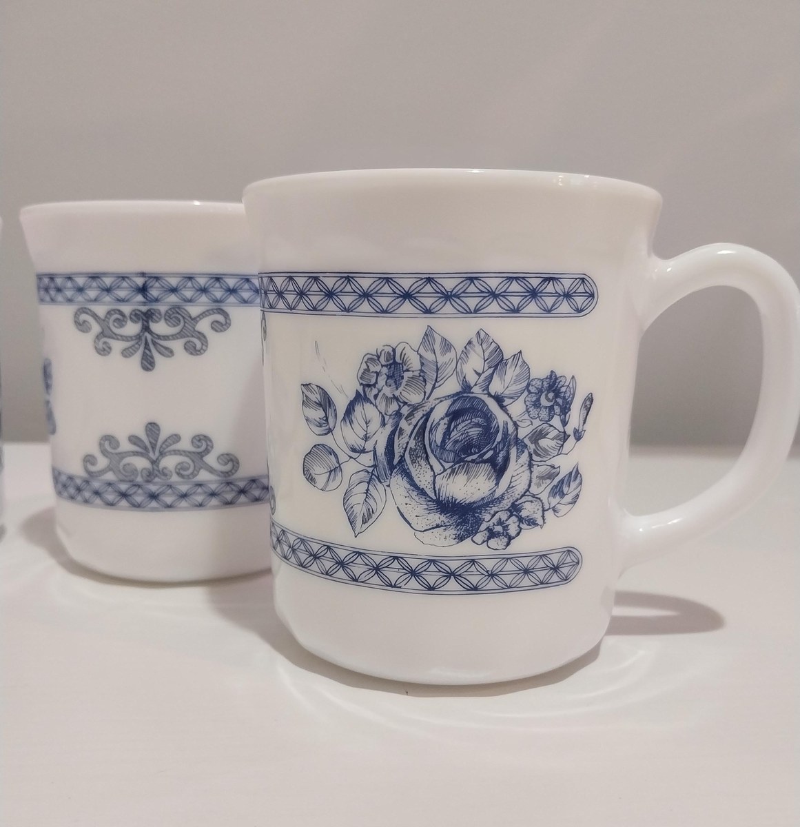 Vintage Arcopal Honorine Coffee Cups - Set of 4 French Opaline Glass, view 10
