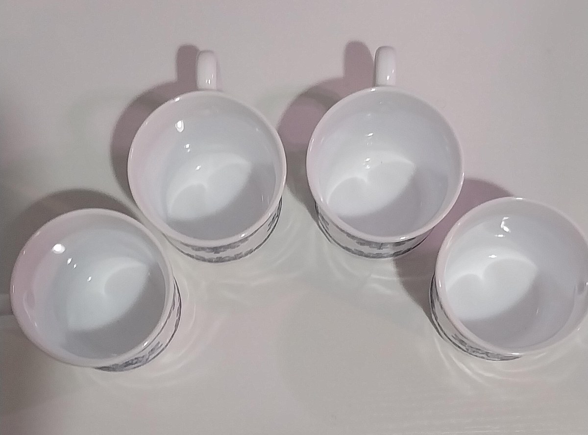 Vintage Arcopal Honorine Coffee Cups - Set of 4 French Opaline Glass, view 5