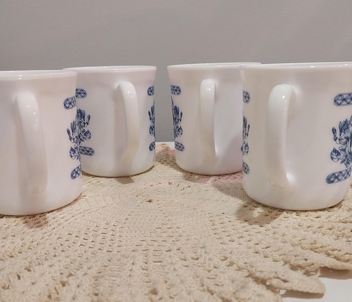 Vintage Arcopal Honorine Coffee Cups - Set of 4 French Opaline Glass, view 9