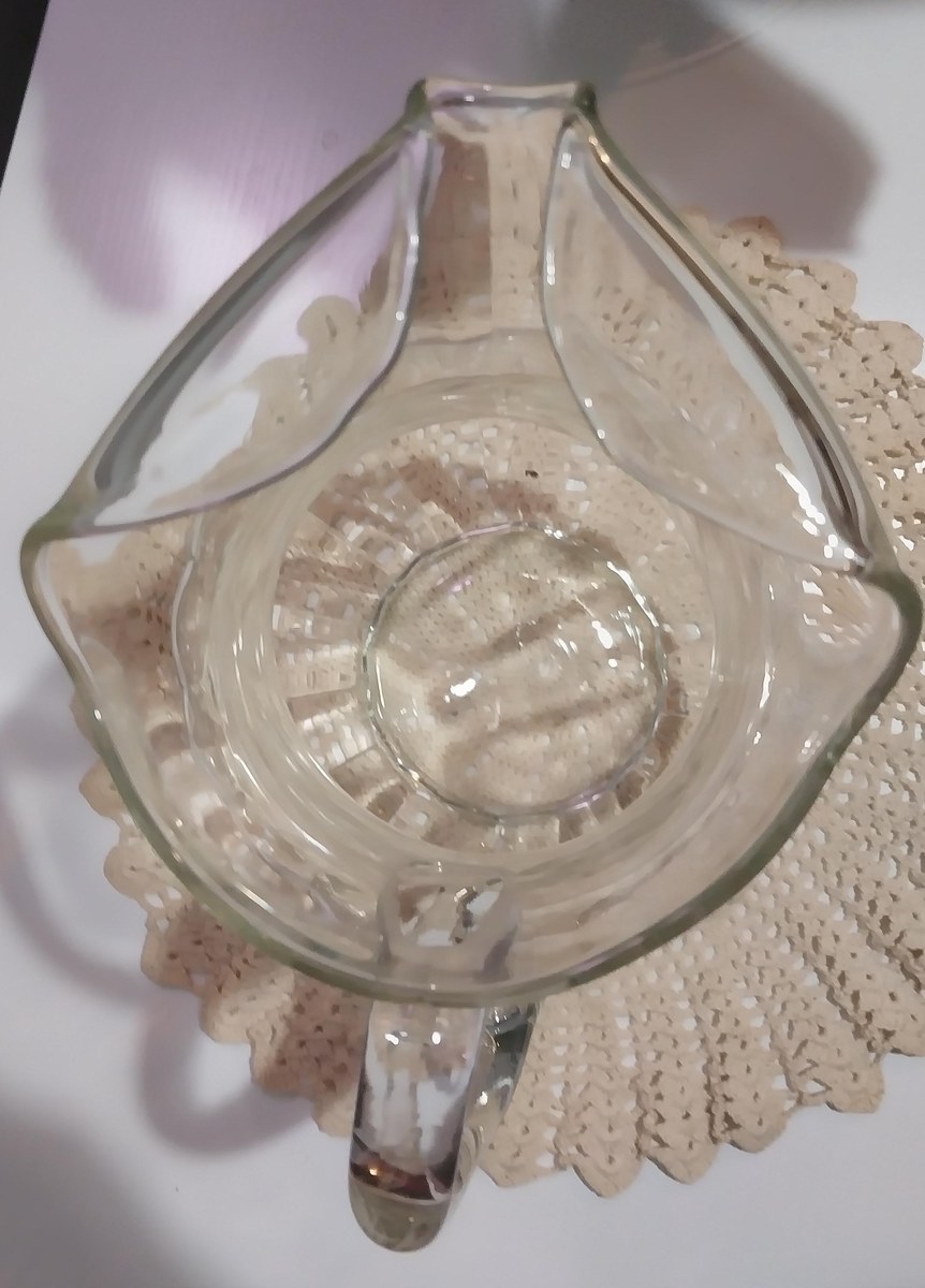 Mid-Century Modern Ribbed Glass Pitcher: 76 oz Retro Barware, view 3