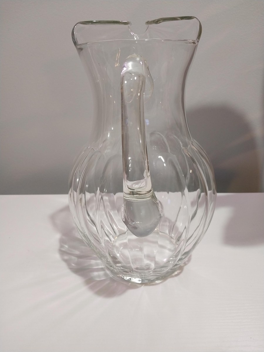 Mid-Century Modern Ribbed Glass Pitcher: 76 oz Retro Barware, view 6