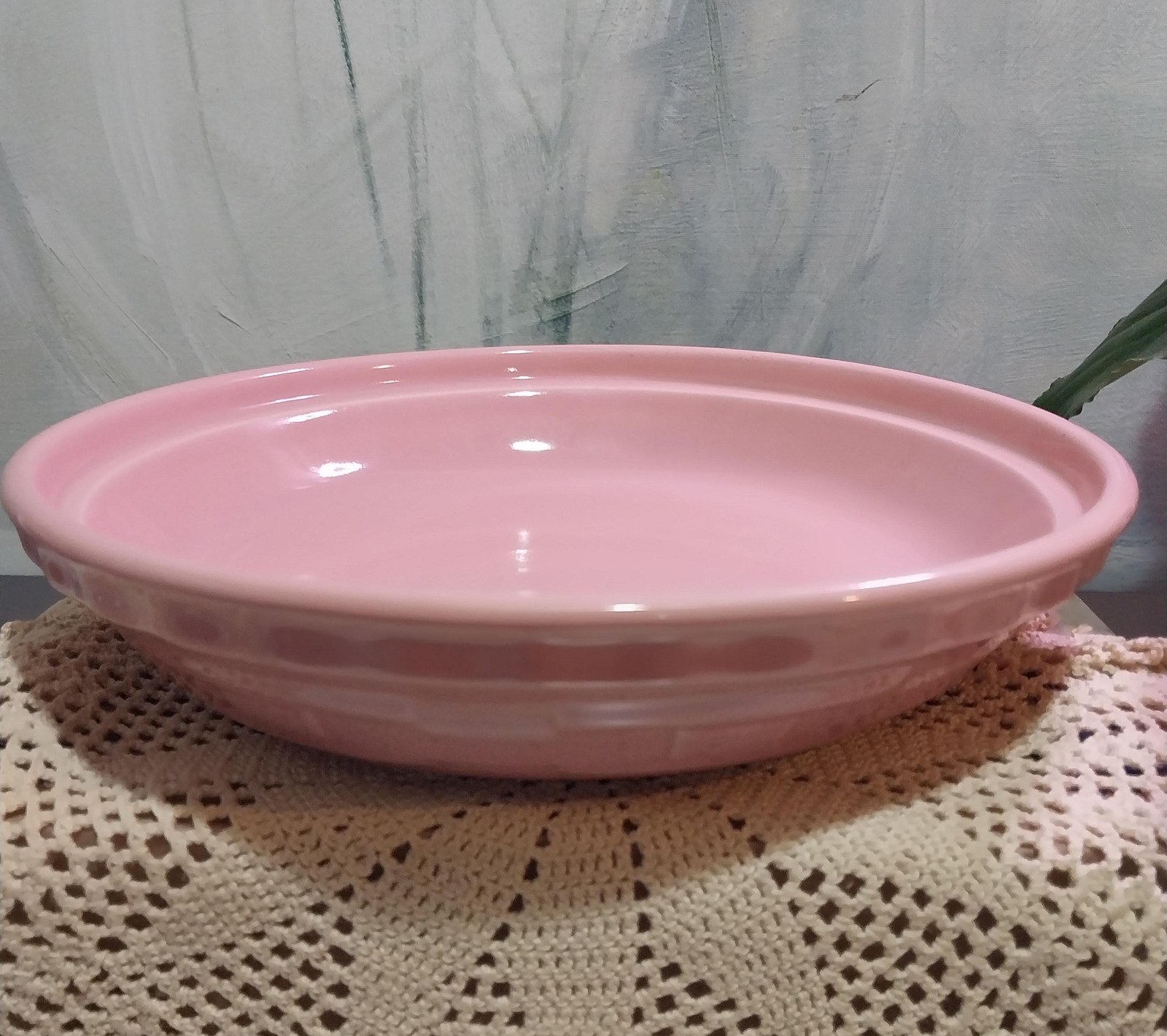 Longaberger Pink Pie Plate: 10" Woven Traditions Ceramic Bakeware Breast cancer awareness