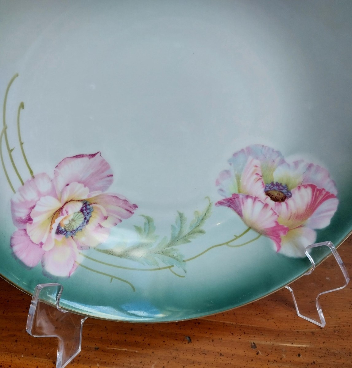 Vintage PV Vessra Porcelain Bowl: Hand-Painted Pink Poppies, Gold Trim, view 10