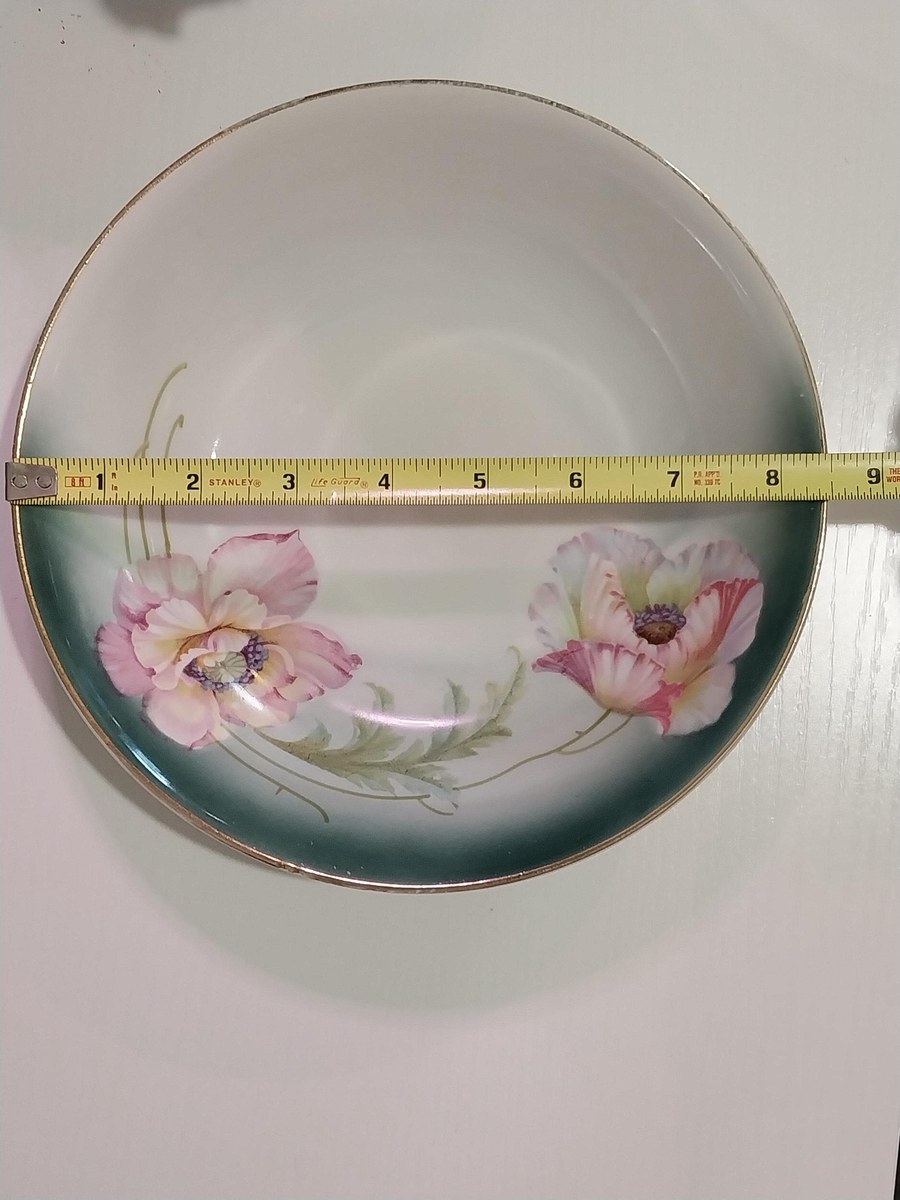 Vintage PV Vessra Porcelain Bowl: Hand-Painted Pink Poppies, Gold Trim, view 6