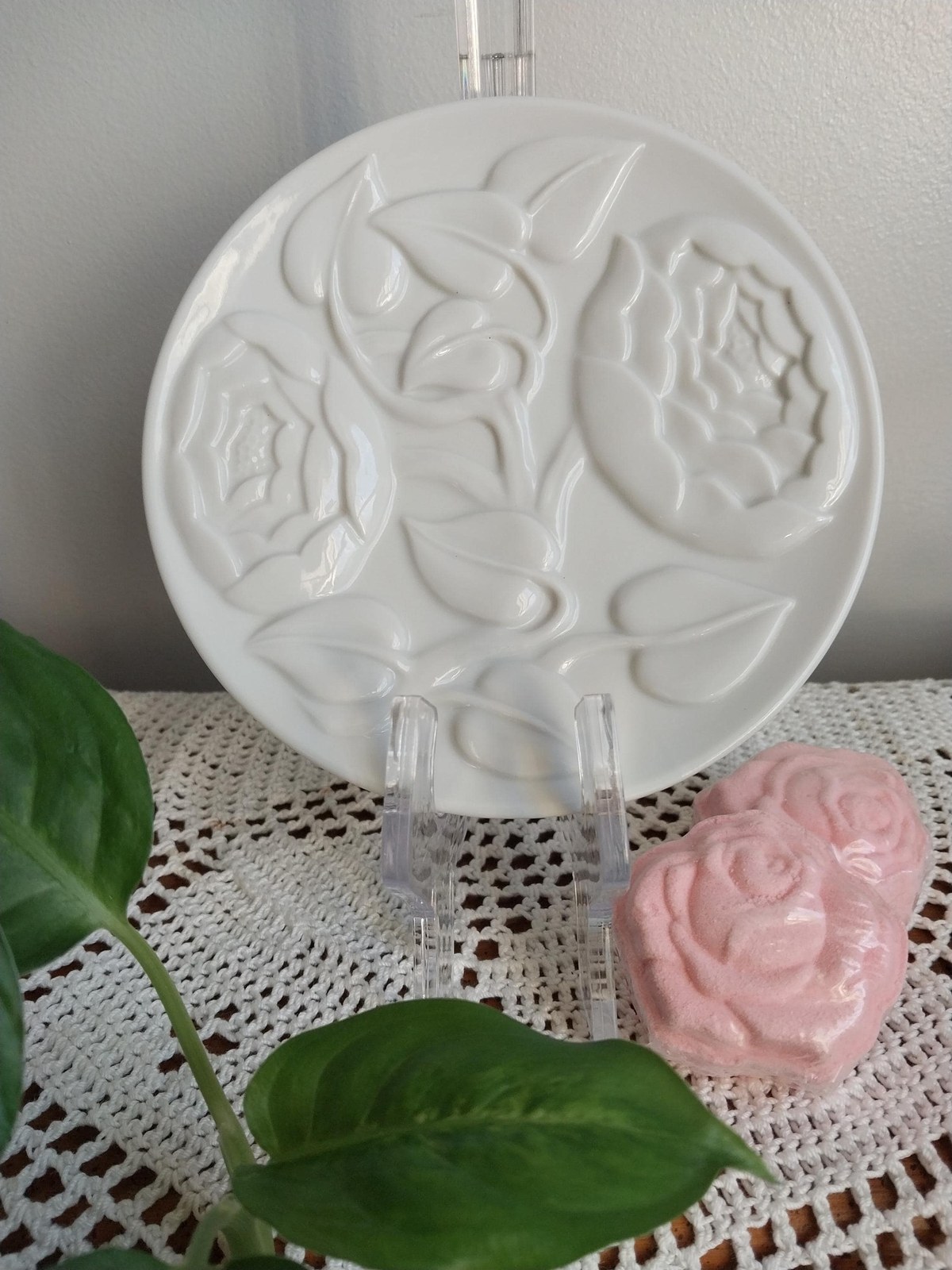 Vintage Germaine Monteil Floral Soap Dish: Embossed Peonies, 1970s Japan