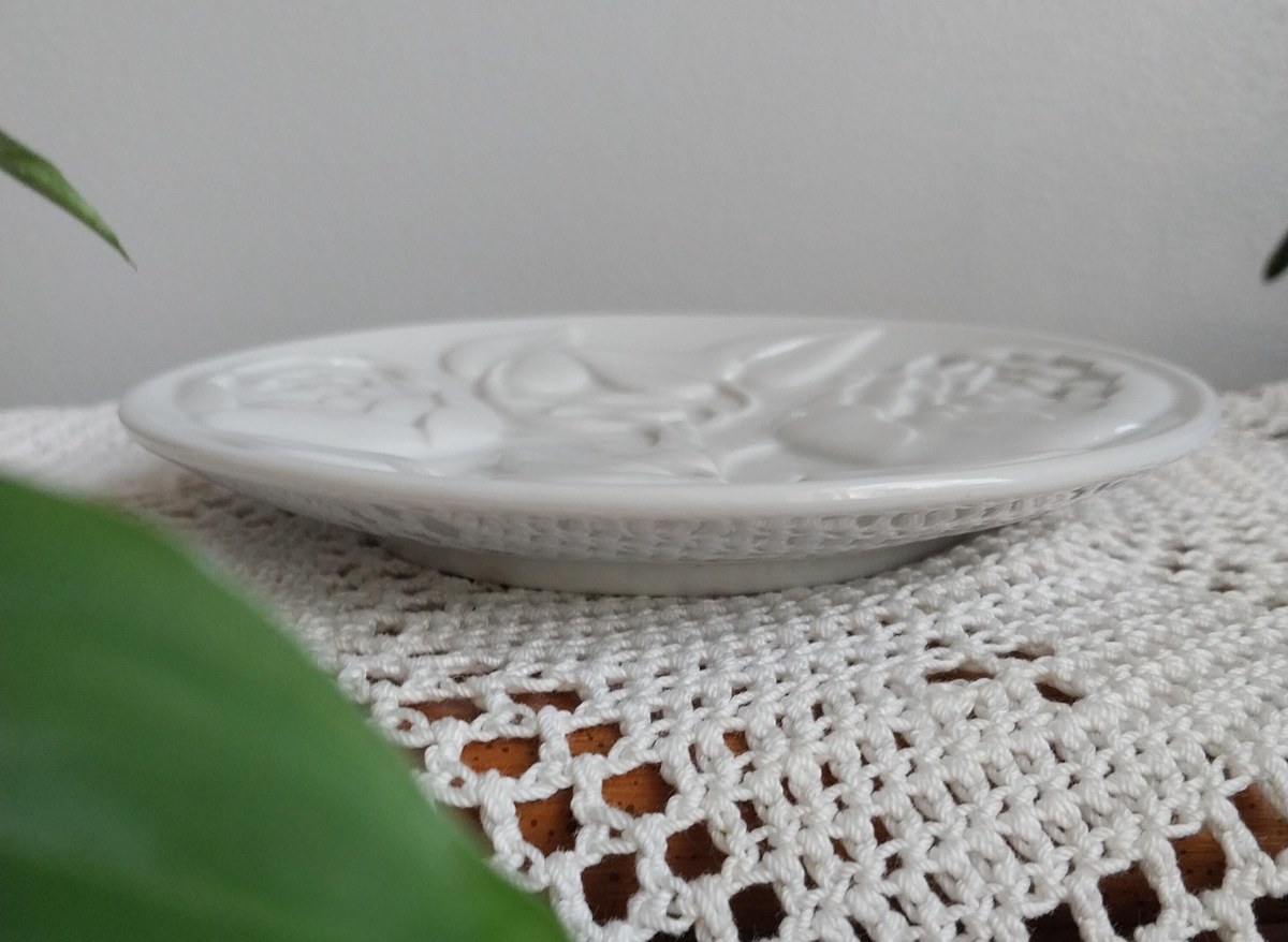 Vintage Germaine Monteil Floral Soap Dish: Embossed Peonies, 1970s Japan, view 5