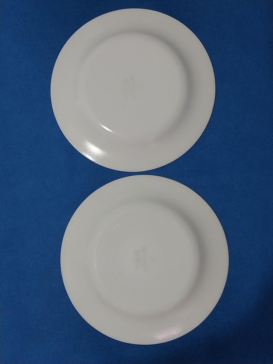 Vintage Arcopal Blue Leaf Dinnerware Set: French Opal Glass, Mid-Century Modern, view 7