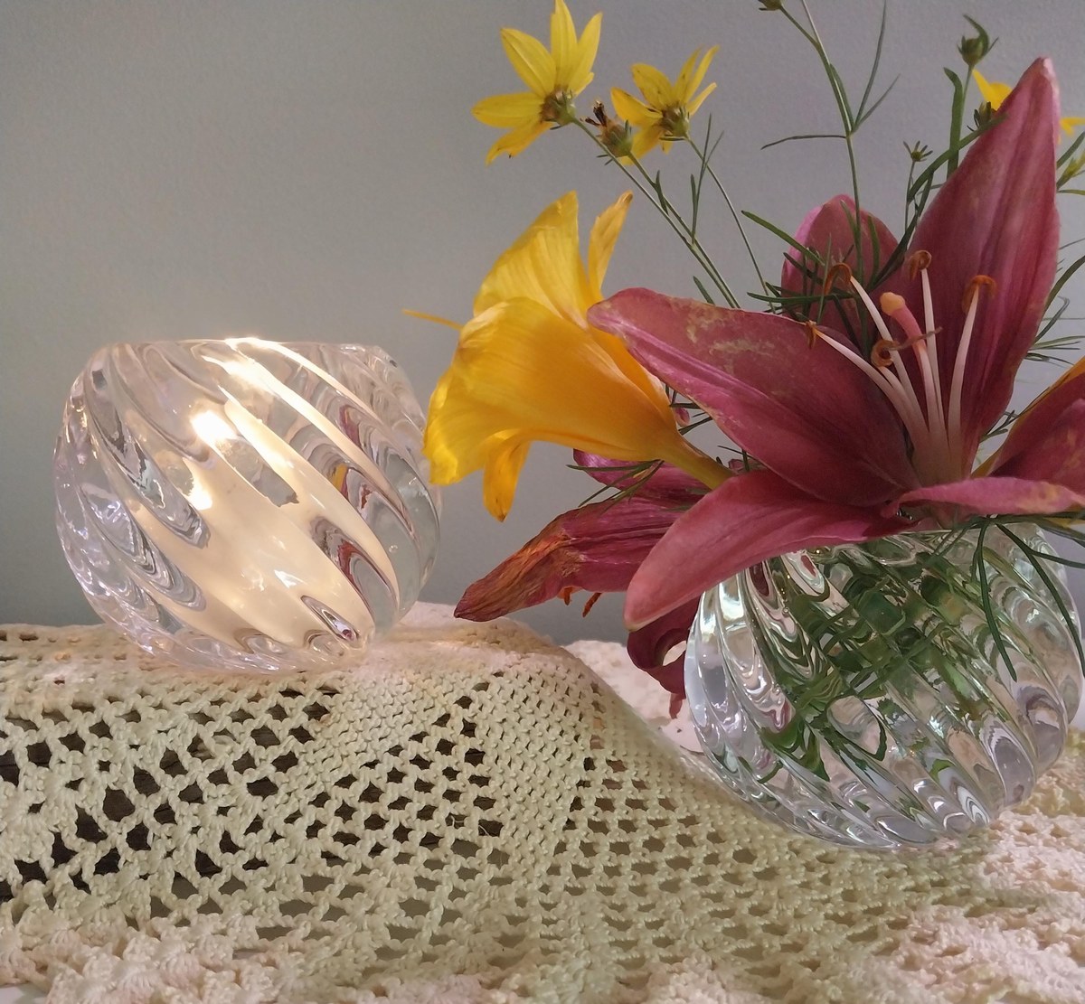 Vintage PartyLite Candle Holders Set of 2, Clear Glass Votive Holders, Elegant Candlelight Decor, Retired PartyLite Home Accent, view 3