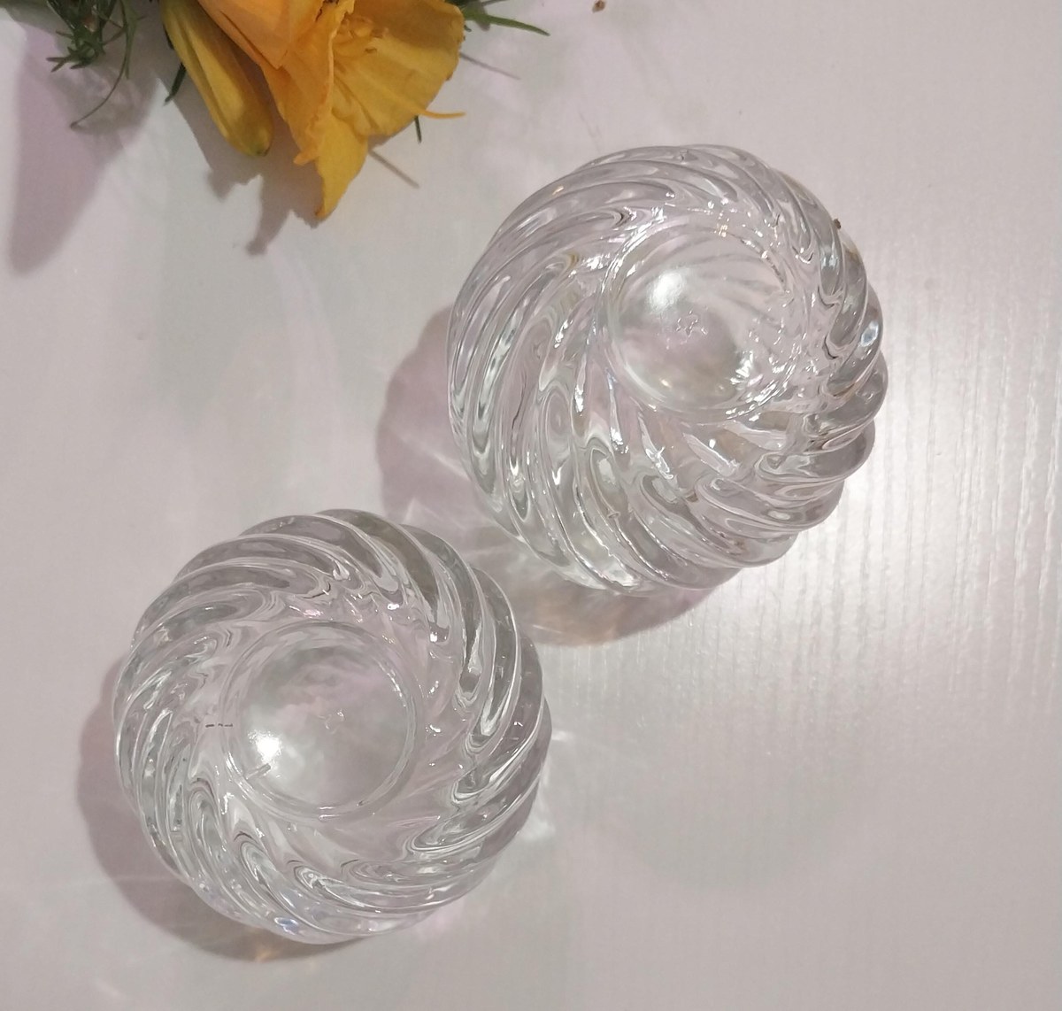 Vintage PartyLite Candle Holders Set of 2, Clear Glass Votive Holders, Elegant Candlelight Decor, Retired PartyLite Home Accent, view 5