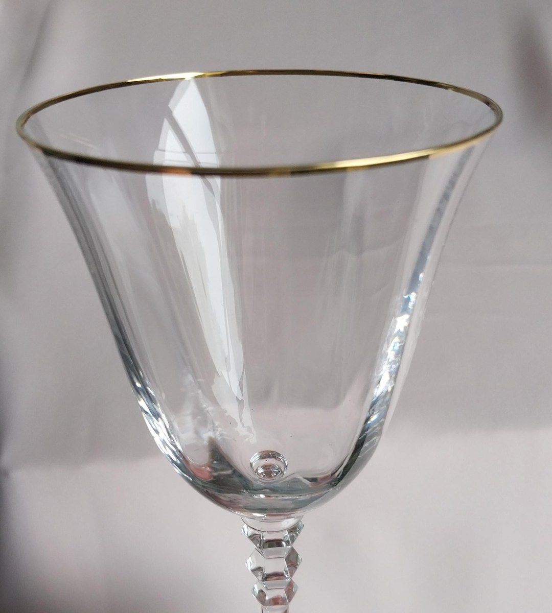 Mikasa Sonata Gold Wine Glasses (Set of 4) - Handblown Crystal Barware, view 2