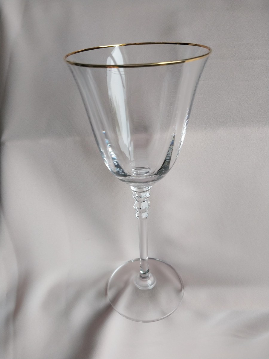 Mikasa Sonata Gold Wine Glasses (Set of 4) - Handblown Crystal Barware, view 3
