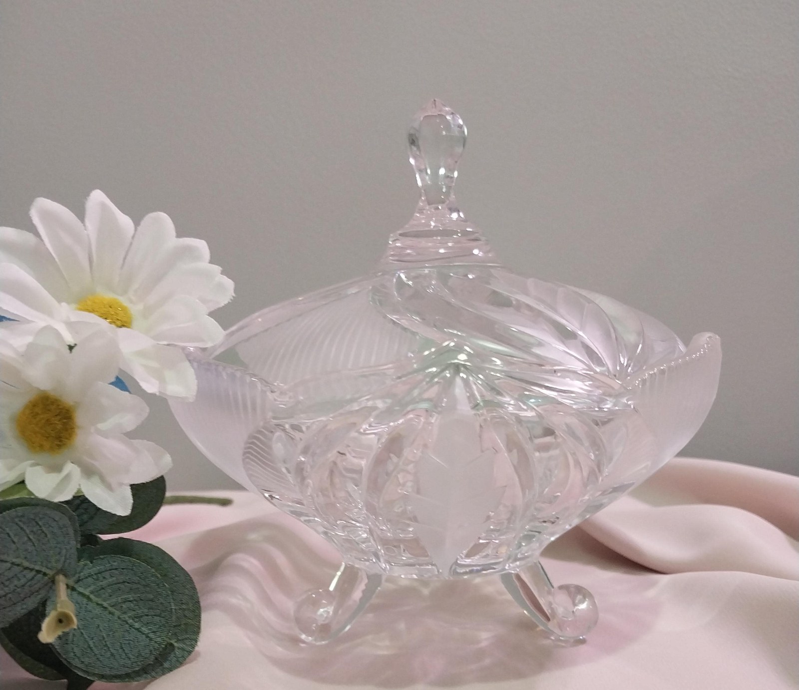 Vintage Beyer Bleikristall Lead Crystal Candy Dish: Frosted Novelette, West Germany