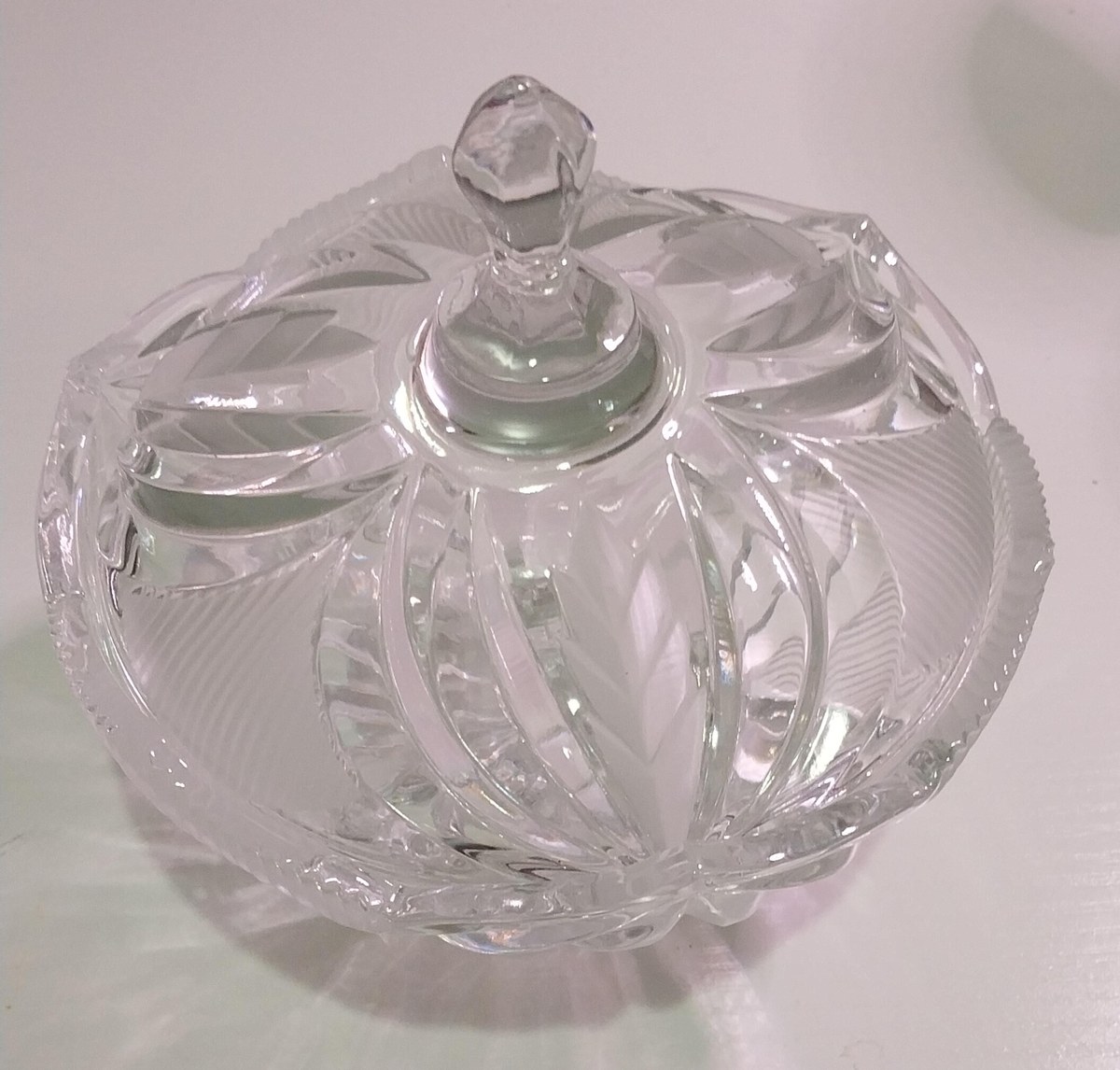 Vintage Beyer Bleikristall Lead Crystal Candy Dish: Frosted Novelette, West Germany, view 5
