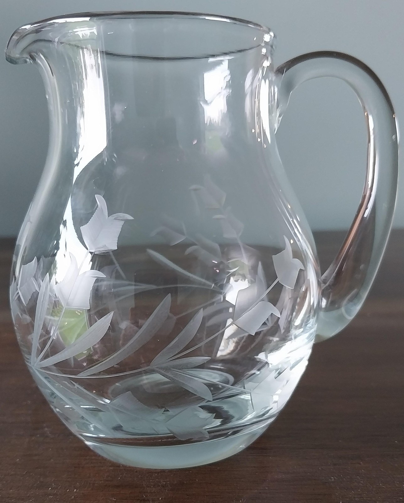 Vintage Etched Glass Creamer: Tulip & Leaf Design, Romanian Cottagecore