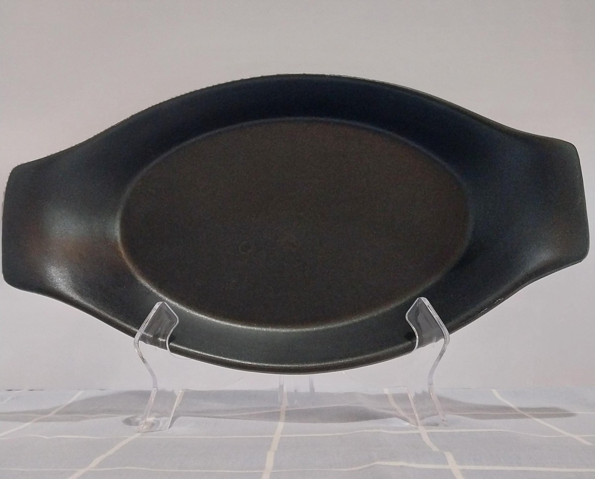 Blue Leaf Stoneware Casserole Dish: Tabletops Unlimited Over & Over Pattern, view 4