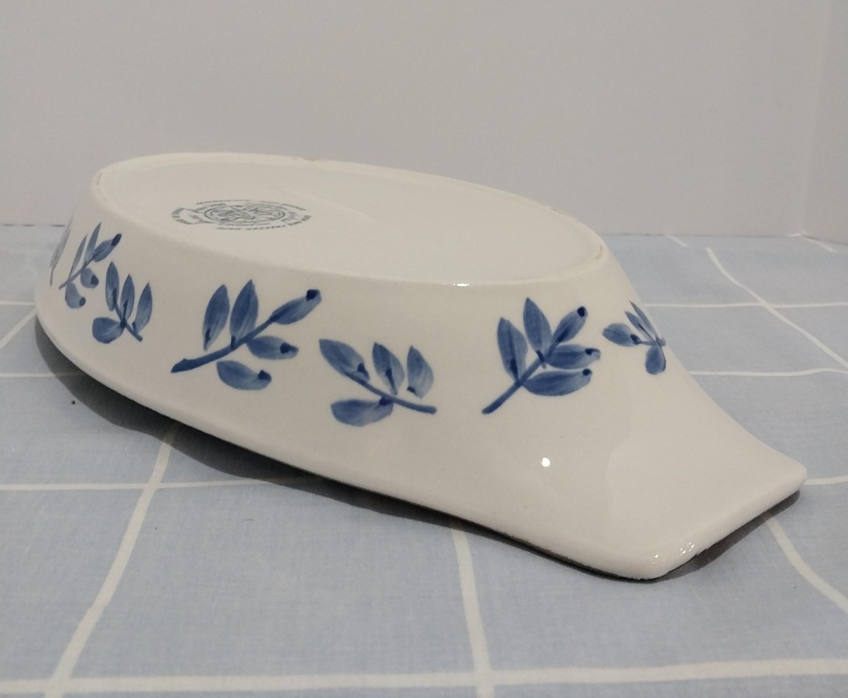 Blue Leaf Stoneware Casserole Dish: Tabletops Unlimited Over & Over Pattern, view 7