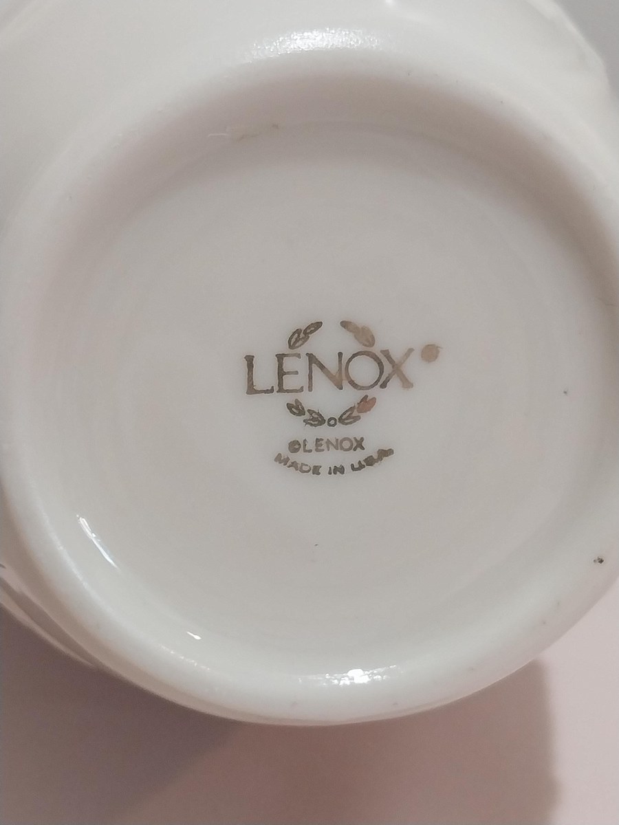 Vintage Lenox Westbury Vase: Bone China with Gilt Floral Rim, view 9