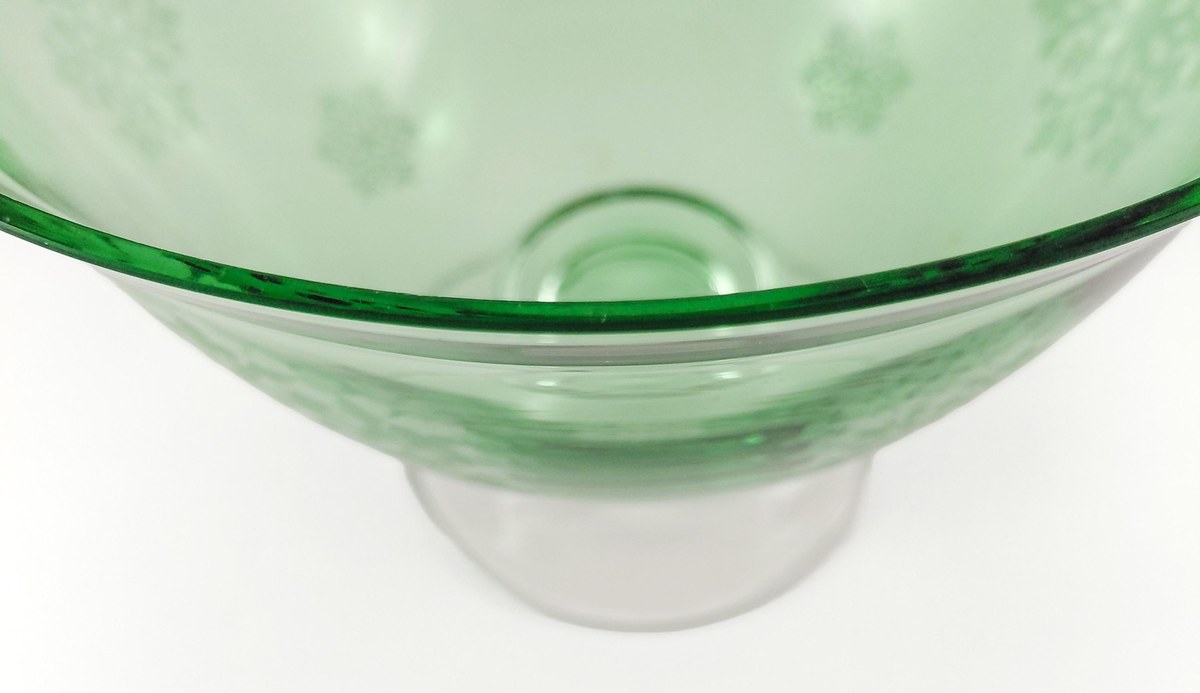 Vintage Green Glass Snowflake Pedestal Bowl FTD Compote Christmas Centerpiece, view 8