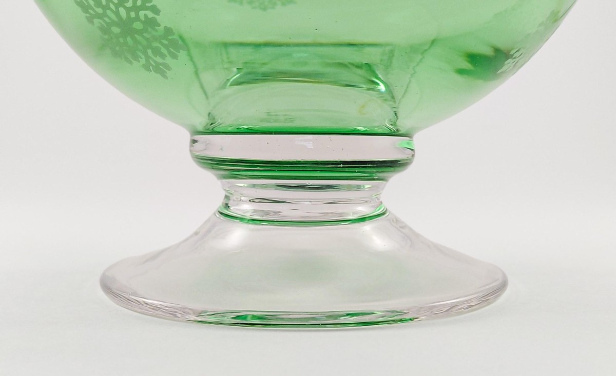 Vintage Green Glass Snowflake Pedestal Bowl FTD Compote Christmas Centerpiece, view 9