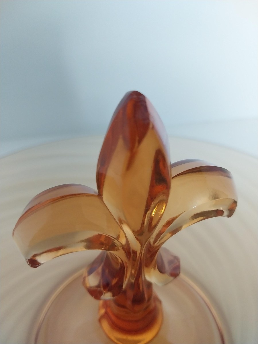 1930s French Amber Swirl Glass Serving Plate: Fleur-de-Lis Art Deco Centerpiece, view 8