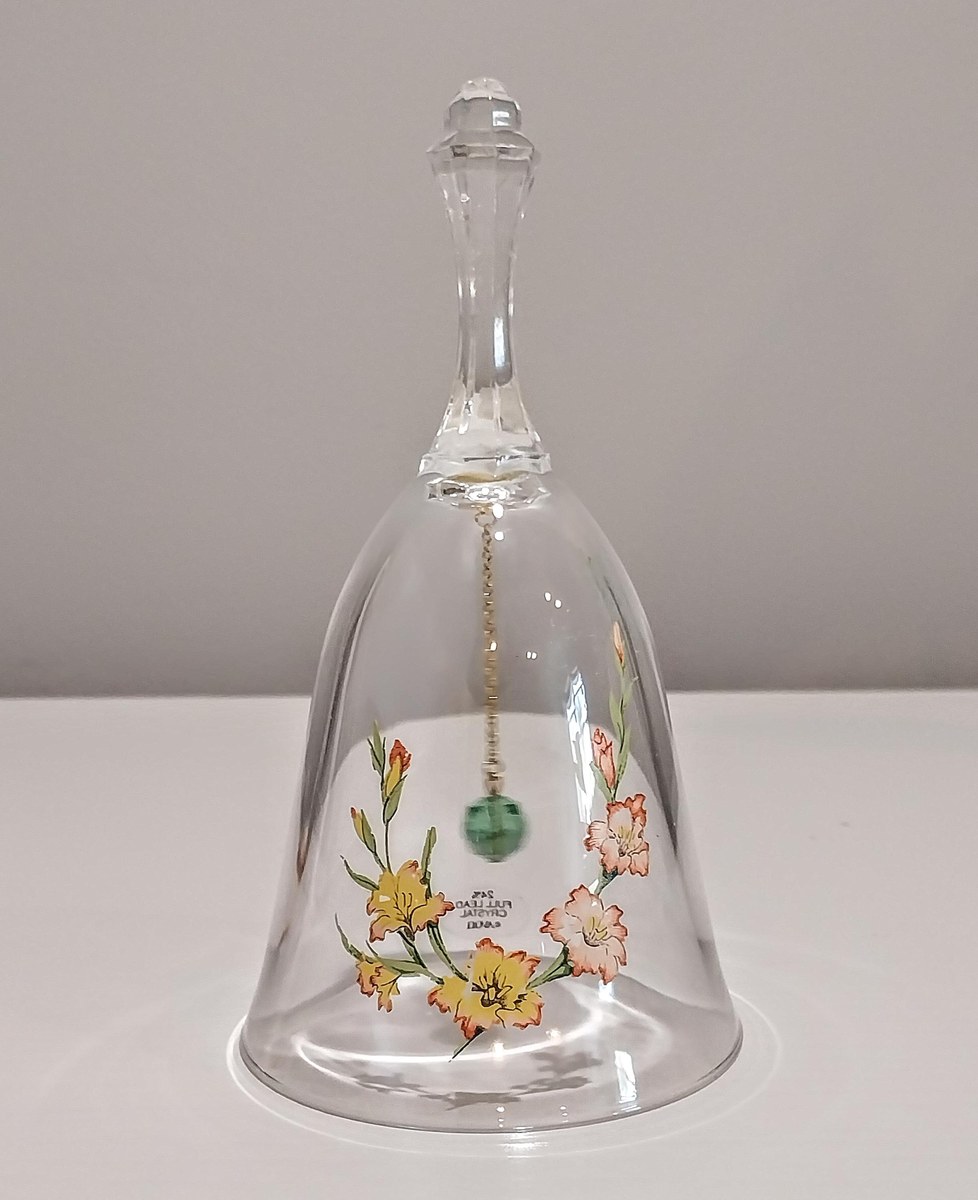 Vintage Avon Crystal Bell: 1980s Floral Motif, 24% Lead Crystal, view 2