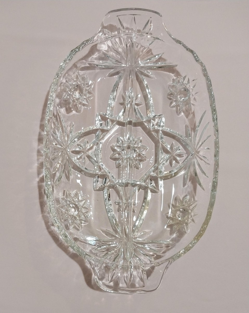 Vintage Anchor Hocking Glass Relish Dish – Early American Prescut Pattern, view 3