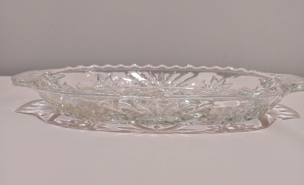 Vintage Anchor Hocking Glass Relish Dish – Early American Prescut Pattern, view 5