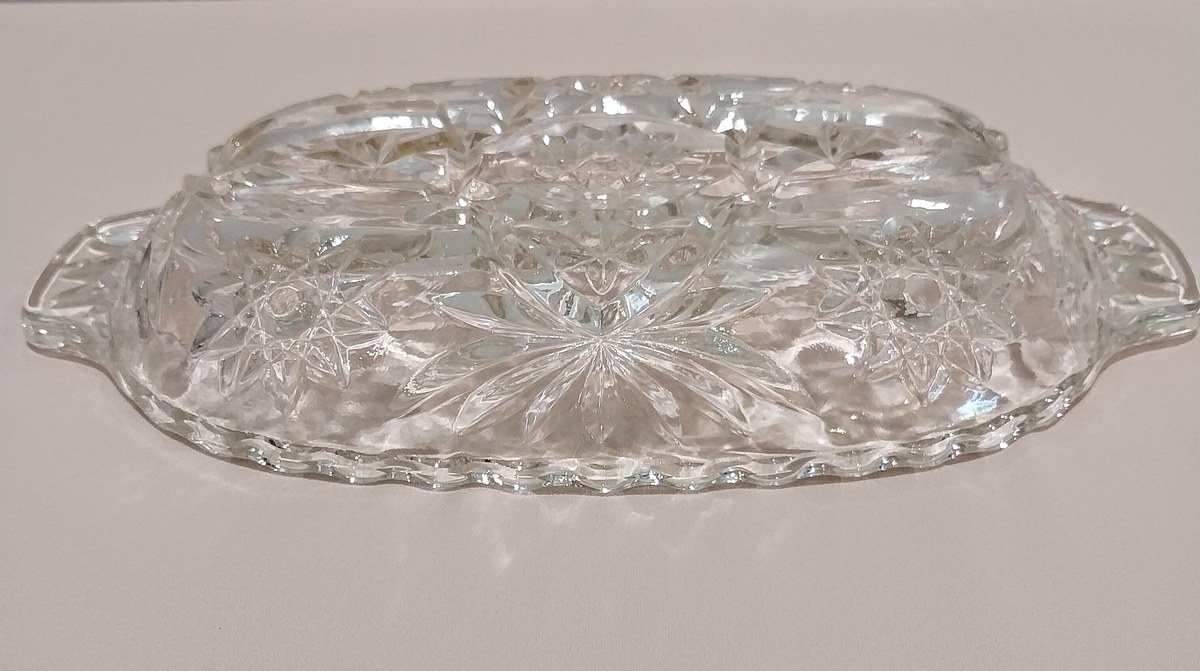 Vintage Anchor Hocking Glass Relish Dish – Early American Prescut Pattern, view 6