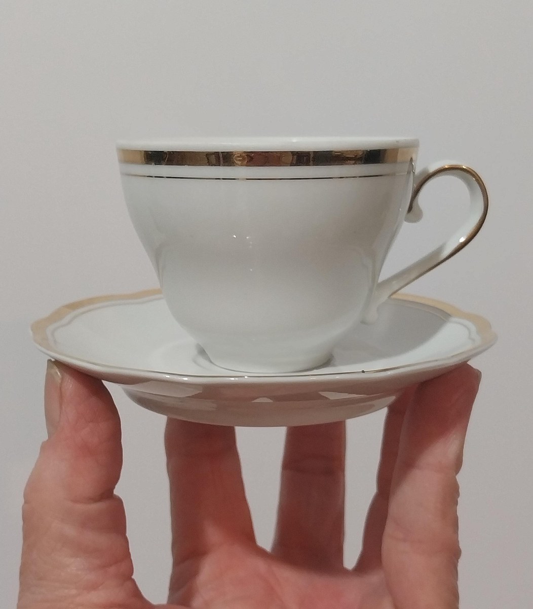 Vintage Kahla GDR Demitasse Set: White Porcelain, Gold Trim, view 7
