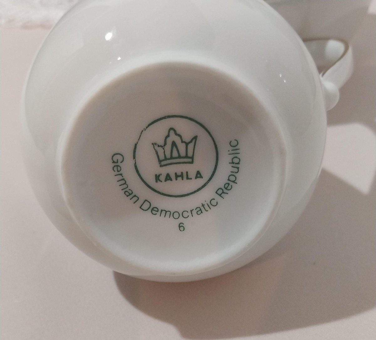 Vintage Kahla GDR Demitasse Set: White Porcelain, Gold Trim, view 8