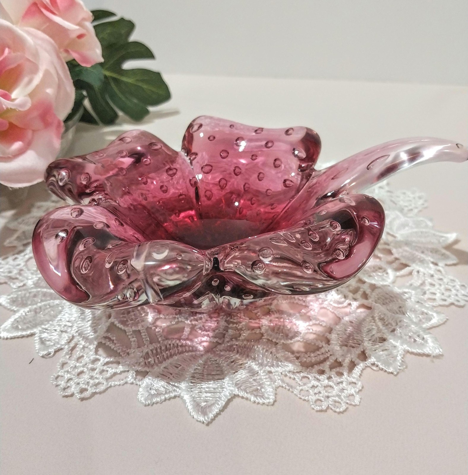 Vintage Murano Cranberry Bullicante Art Glass Bowl, Controlled Bubble Italian Glass, Hand Blown Venetian Console Bowl, Mid Century Decor