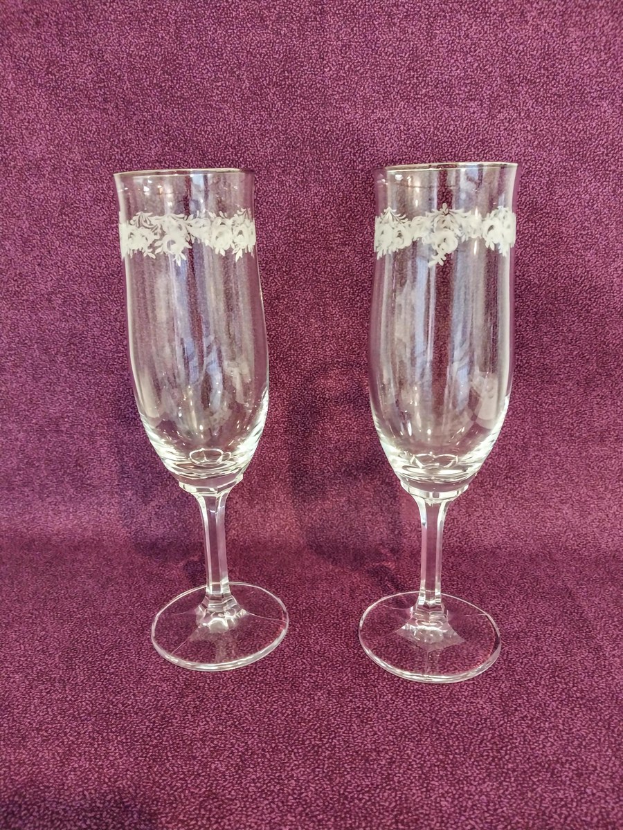 Vintage 1960s Haviland Sweetheart Rose Crystal Glasses Set of 2 – Bavaria, Platinum Rim, view 2