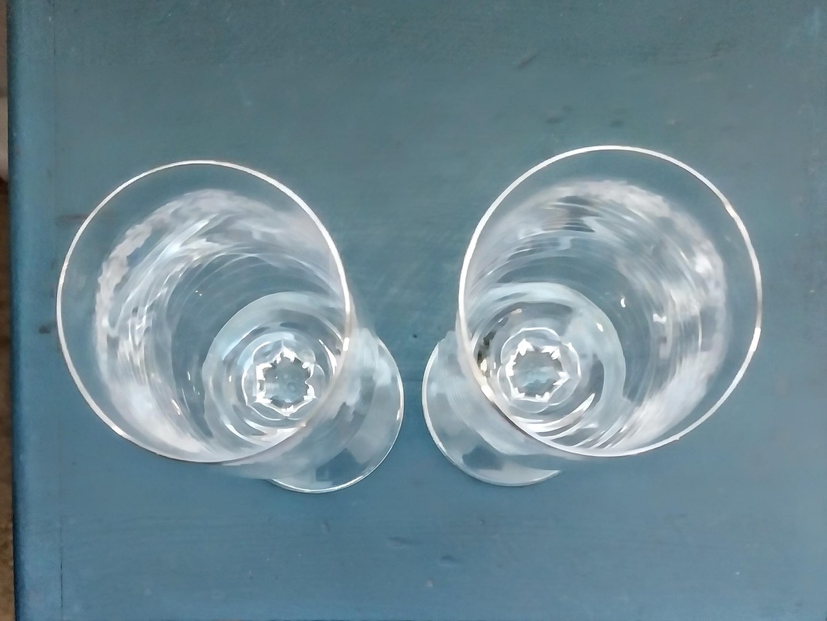 Vintage 1960s Haviland Sweetheart Rose Crystal Glasses Set of 2 – Bavaria, Platinum Rim, view 8