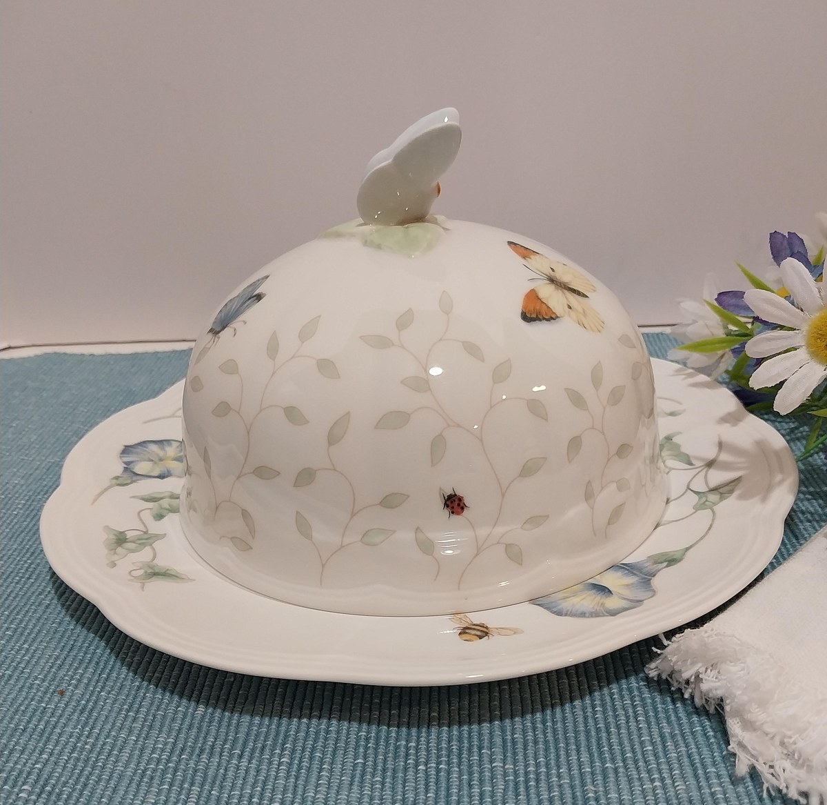 Lenox Butterfly Meadow Butter Dish: Louise Le Luyer Porcelain, Mint, view 4