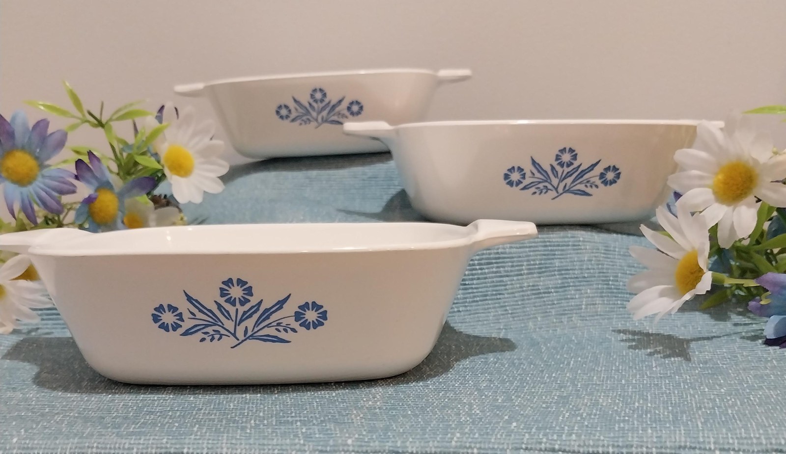 Vintage Cornflower Blue Corning Ware Petite Casseroles - Set of 3