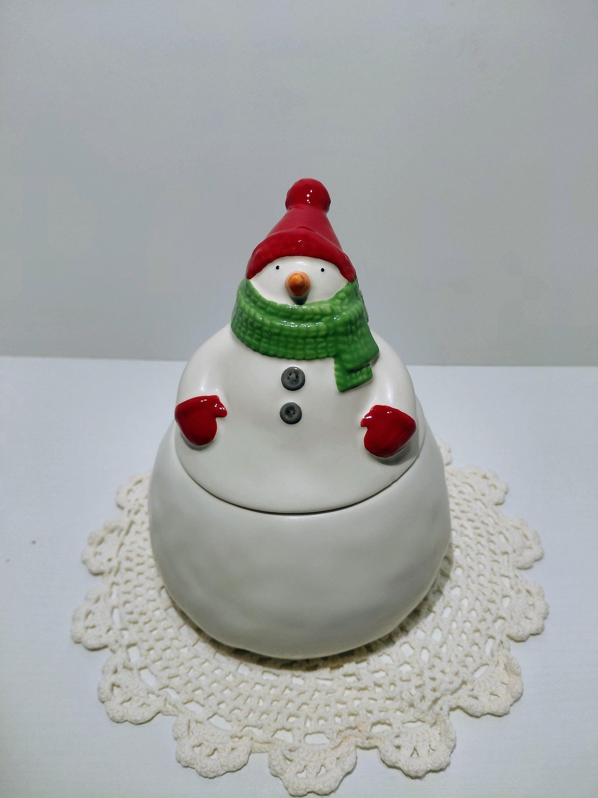 Hallmark Ceramic Snowman Treat Jar 1990s Red Hat Green Scarf Holiday Cookie Jar