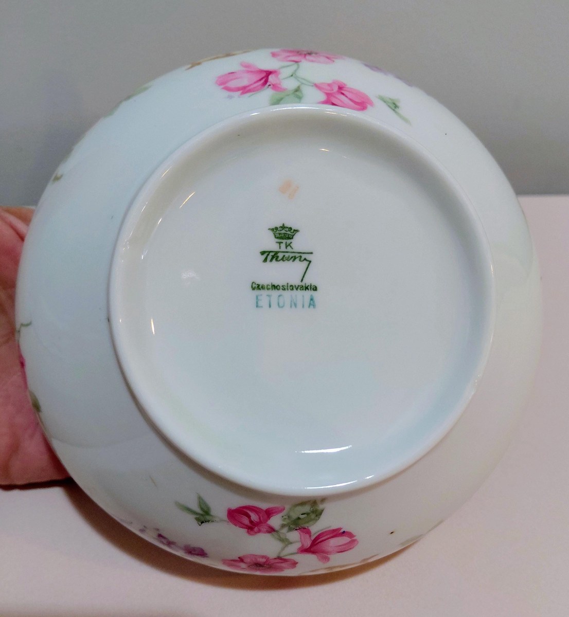 TK Thun Bohemia Edna Gravy Boat Bowl Creamer Czech Porcelain 1918-1939 Floral Gold Trim, view 17