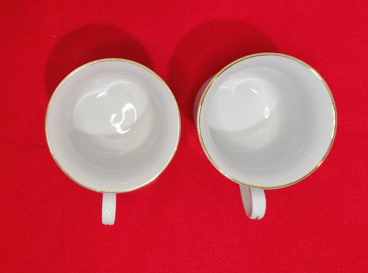 Vintage Tienshan Christmas Teacup Set | Deck the Halls Poinsettia Fine China, view 10