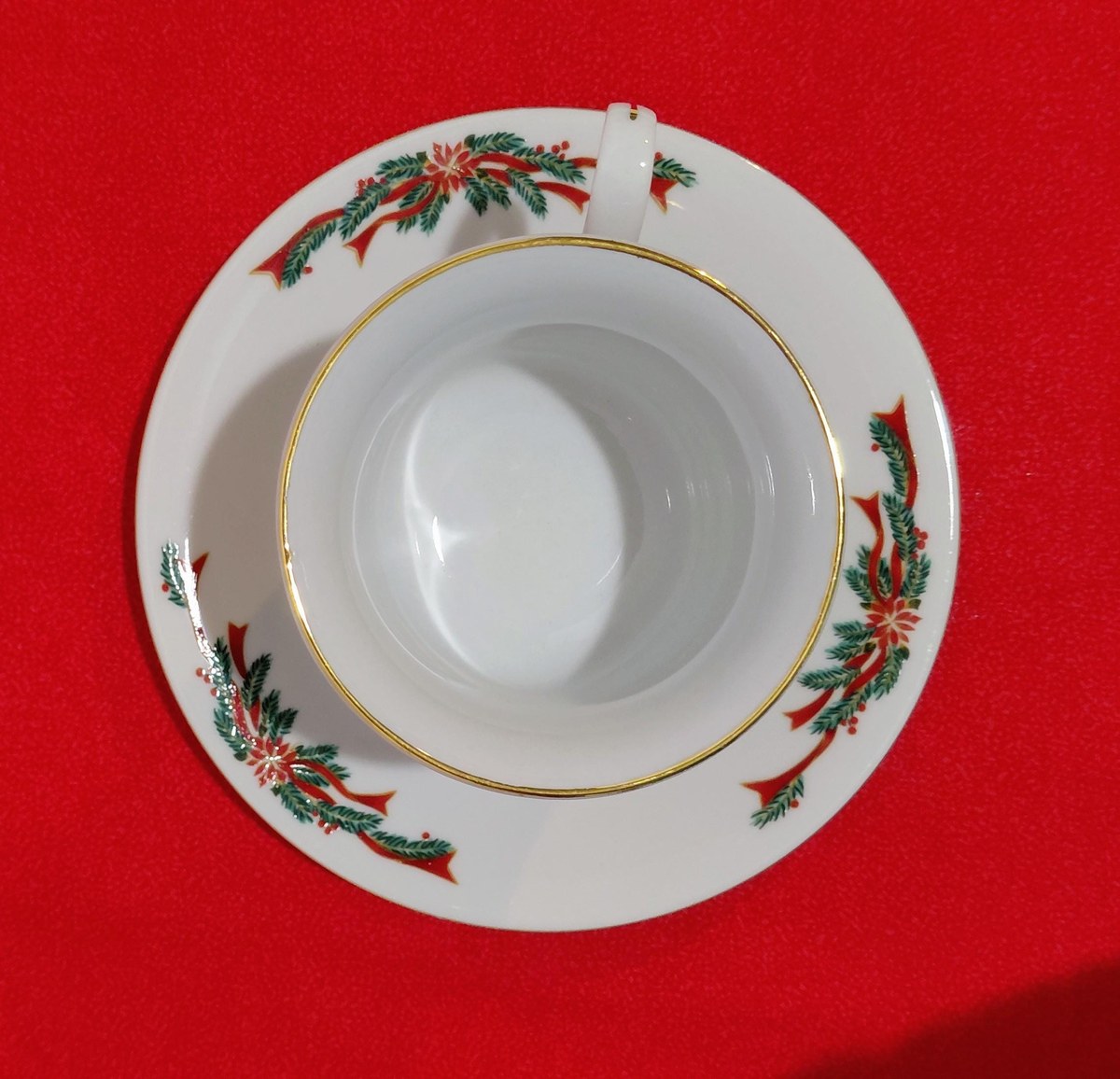 Vintage Tienshan Christmas Teacup Set | Deck the Halls Poinsettia Fine China, view 11