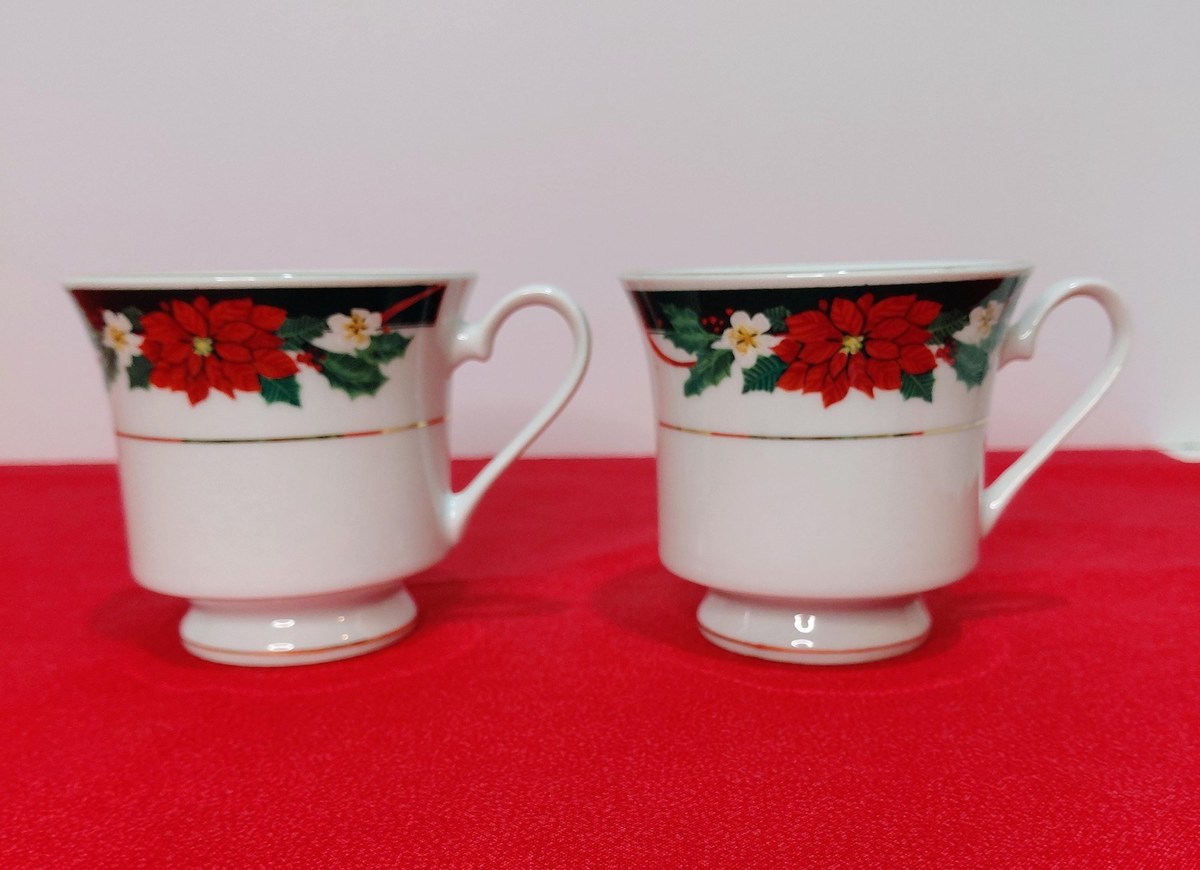 Vintage Tienshan Christmas Teacup Set | Deck the Halls Poinsettia Fine China, view 4