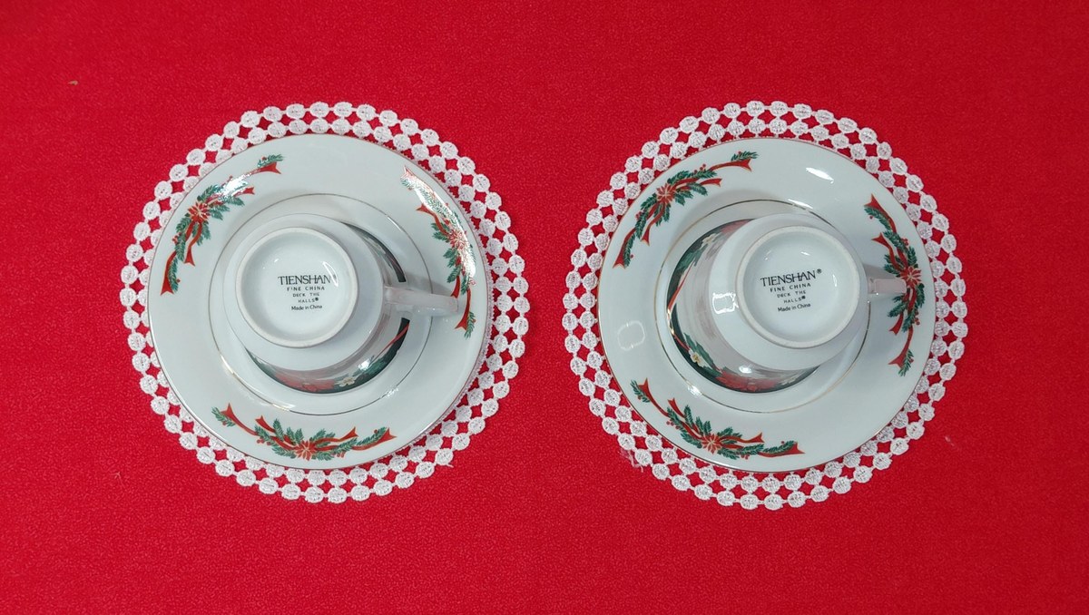 Vintage Tienshan Christmas Teacup Set | Deck the Halls Poinsettia Fine China, view 9