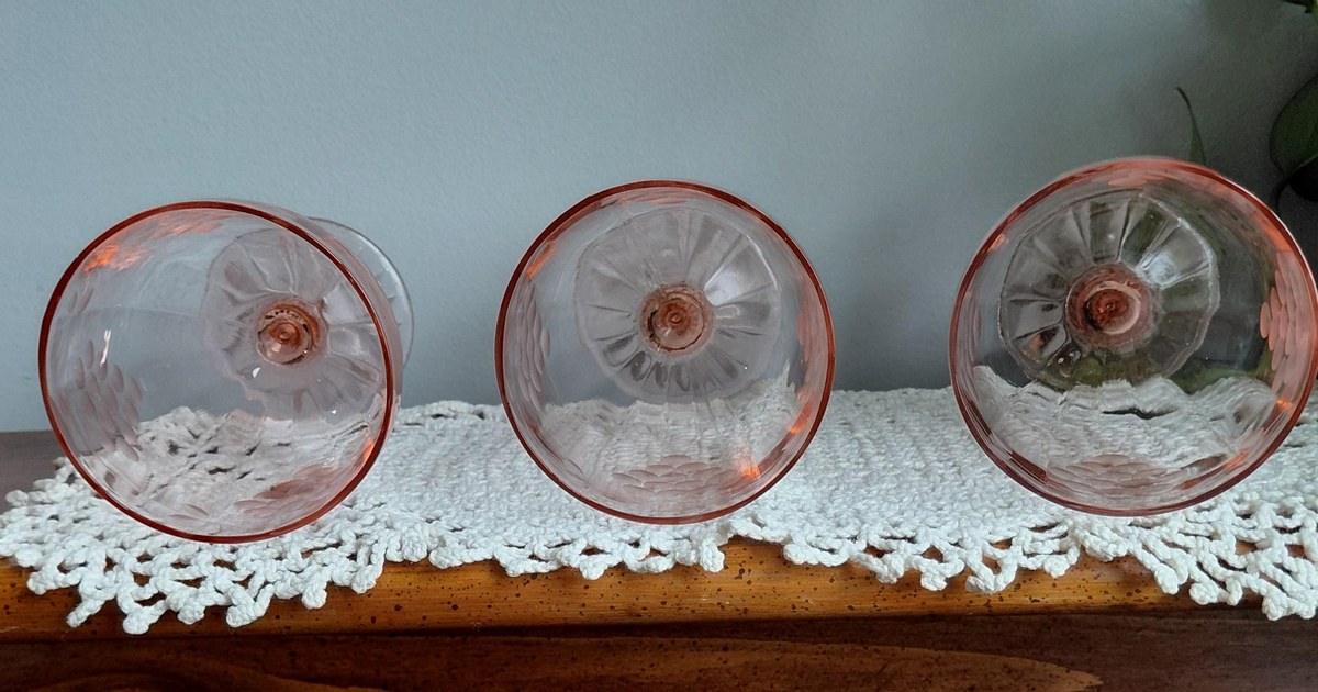 Antique Pink Depression Glass Grape Etched Wine Goblets Set, view 10