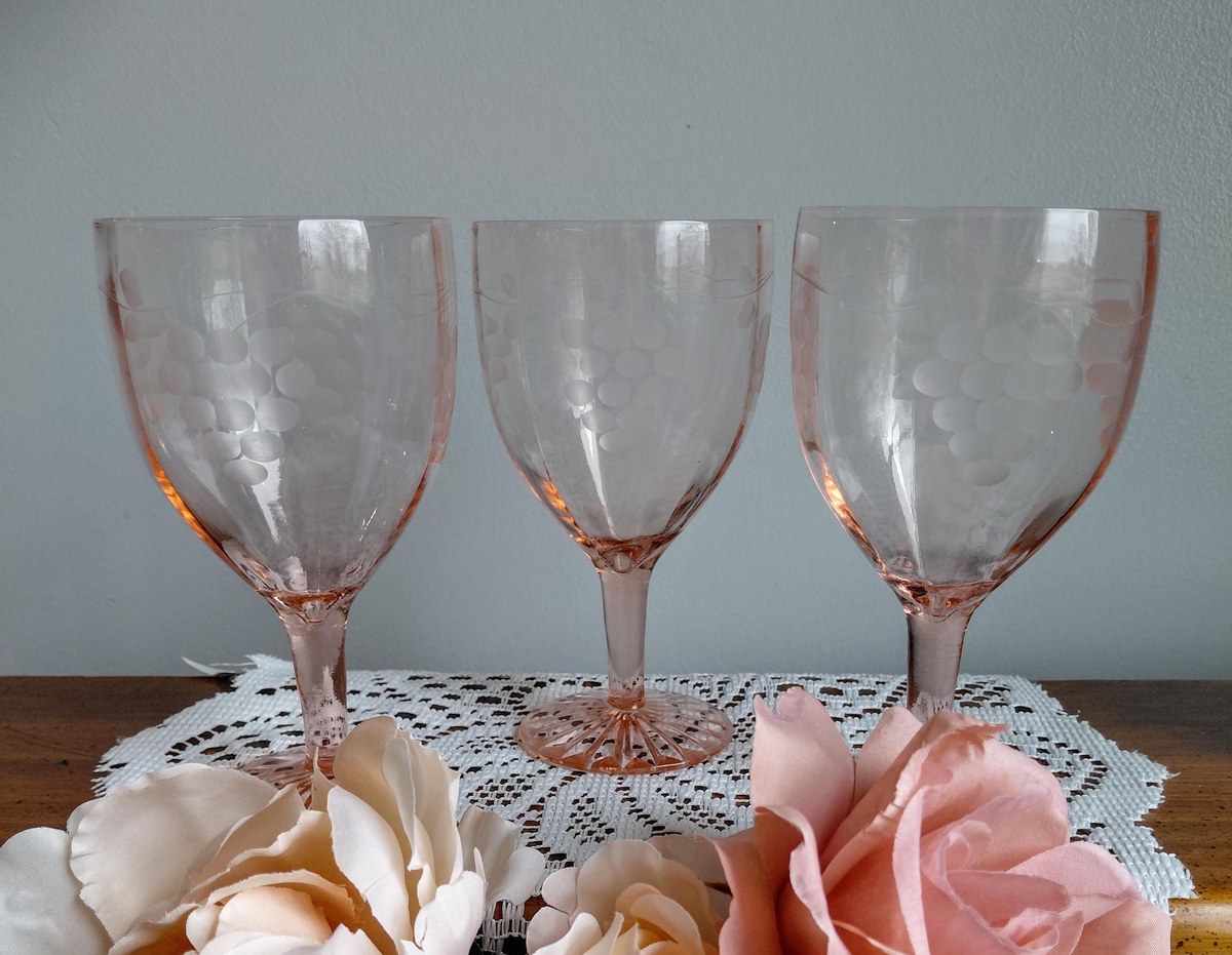 Antique Pink Depression Glass Grape Etched Wine Goblets Set, view 15